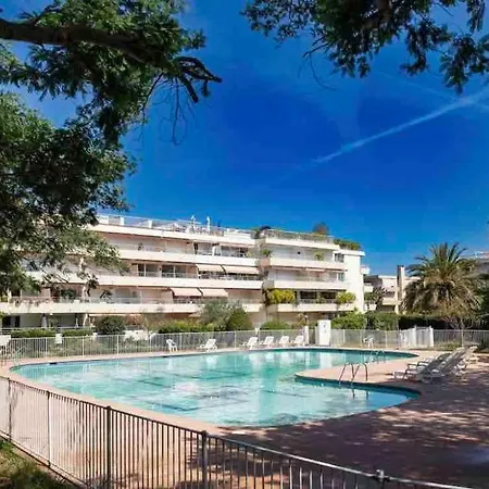 Au Centre De Avec Terrasse Saint-Tropez