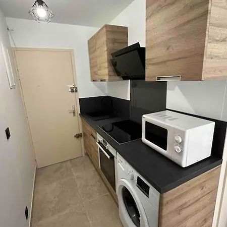 Au Centre De Avec Terrasse Apartamento